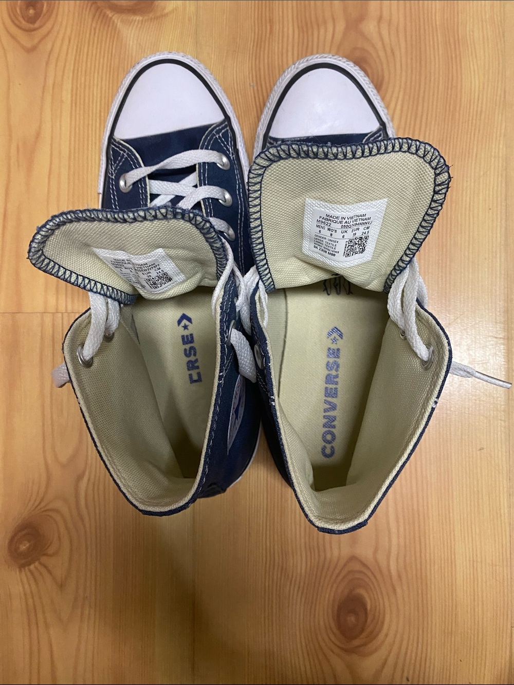 Converse All Star Navy Blue High Tops (W8, M6) - Picture 7 of 8